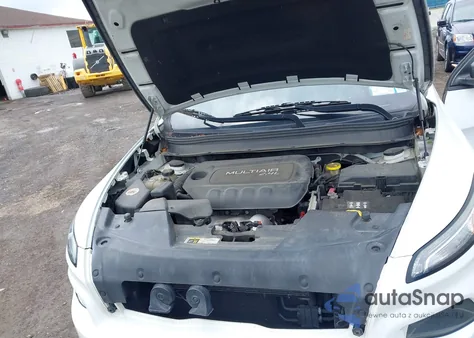 2017 Jeep Cherokee Sport Fwd из США, поврежденный, VIN 1C4PJLAB9HW503337